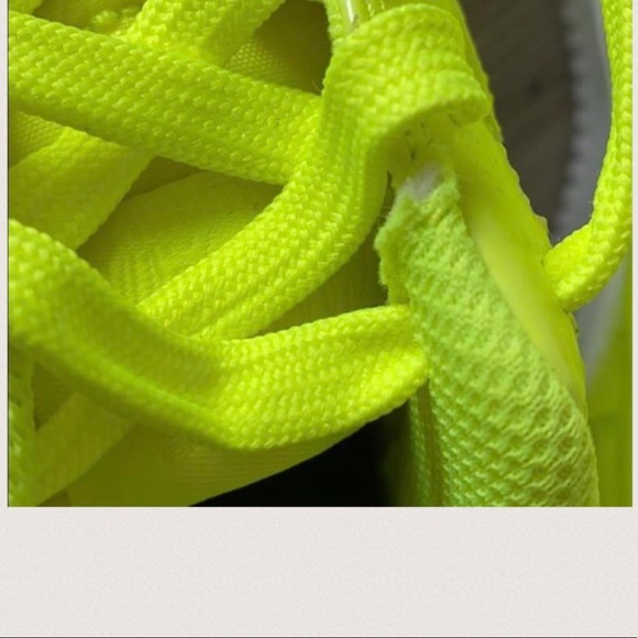 Nike Air Force LV8 - Picture 7 of 7